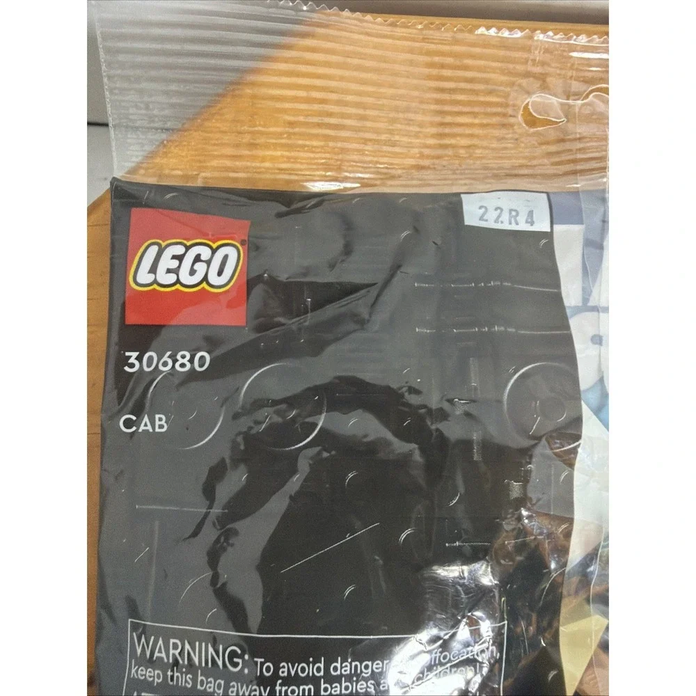 LEGO Star Wars: AAT (30680) - Picture 7 of 8